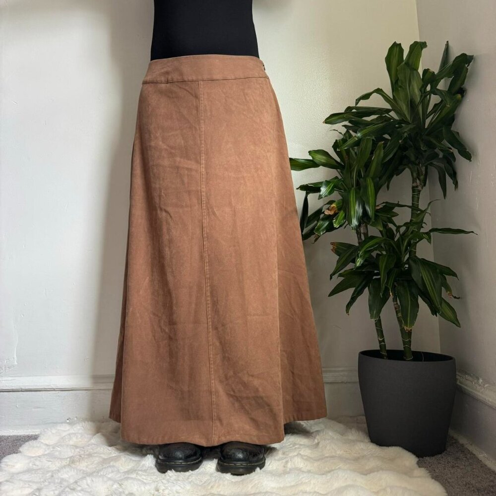Vintage tan maxi skirt with back‎ ruffles